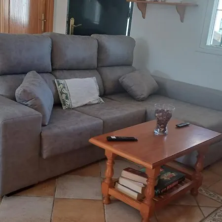 Casa Con Jardin Privado En Primera Linea De Playa *