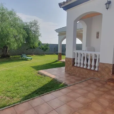 Casa Con Jardin Privado En Primera Linea De Playa *