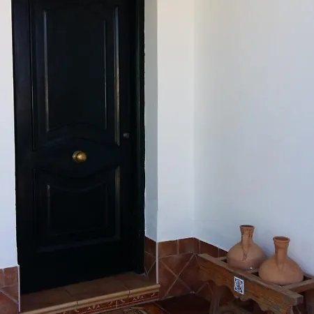 Casa Con Jardin Privado En Primera Linea De Playa * شيبيونا